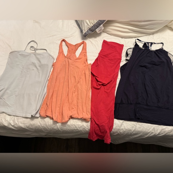 Lululemon Bundle EUC - Picture 1 of 8